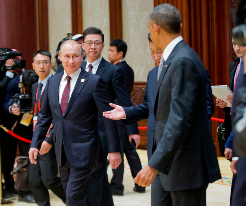 Illustration for article titled Things Got So Awkward Between Putin And Obama At China's APEC Summit